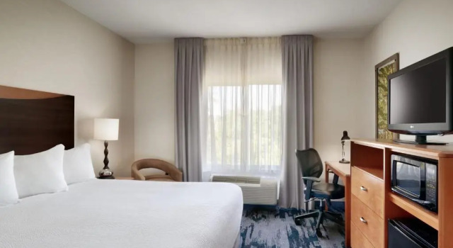 Номер Standard Fairfield Inn & Suites by Marriott Tallahassee Central
