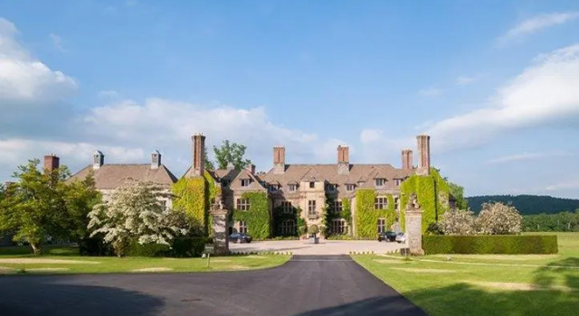 Полулюкс с видом на горы Llangoed Hall