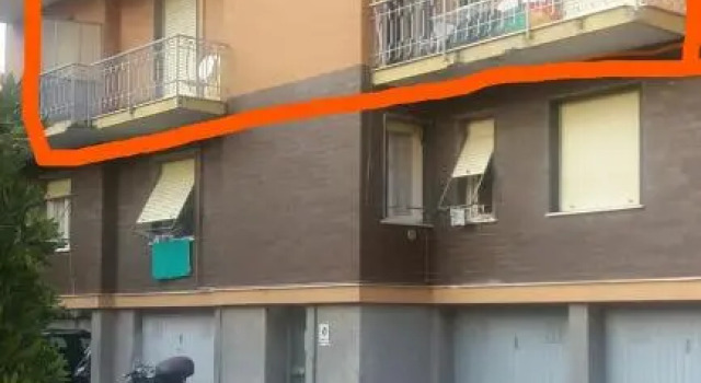 Rapallo trilocale con posto auto privato a 5 minuti a piedi dal mare, Забронировать Отель Отели Рапалло с парковкой, Парковка
