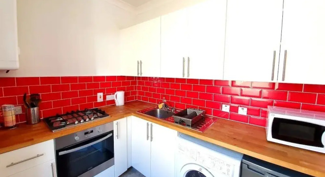 Bright Cosy Flat Close by Tourist Spots, Забронировать Апартаменты/квартира Глазго Стратклайд, рядом с Научный центр