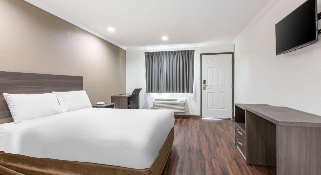 Двухместный номер Standard Baymont by Wyndham Bakersfield