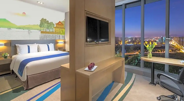 Двухместный люкс Holiday Inn Express Hangzhou East Station by IHG