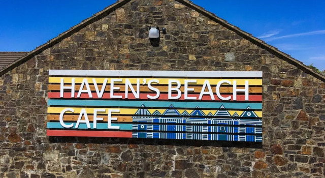 YHA Broad Haven, Book Hostel / Vandrerhjem Hostels i Glamorgan, Hostel / Vandrerhjem