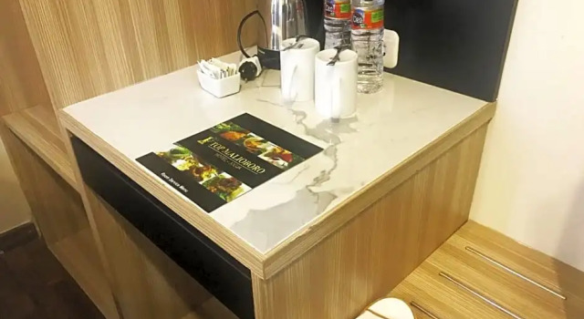 Полулюкс Top Malioboro Hotel