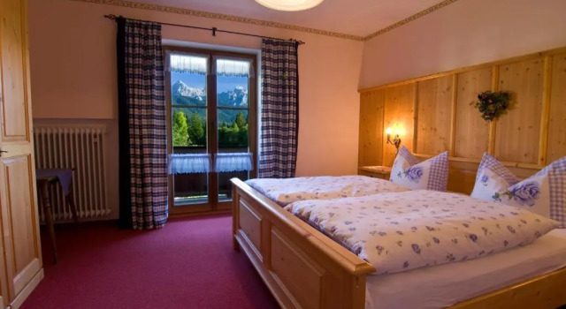 Апартаменты Superior Gästehaus Oberland