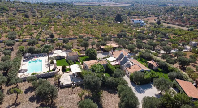 Коттедж Trulli Oasi Fiorita - Exclusive Apulian Holidays