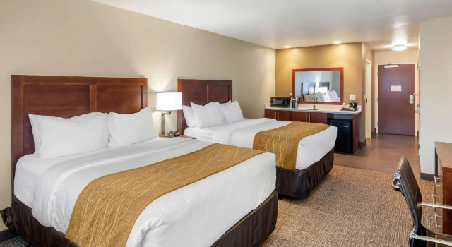 Четырёхместный номер Standard Comfort Inn & Suites Coeur dAlene