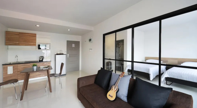Двухместный семейный номер Standard с балконом Sukh Serviced Apartment