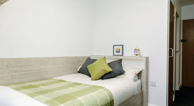 Great Ensuite Rooms in Cardiff, Забронировать Отель Отели Кардиффа 3 звезды, рядом с Cardiff Law School, 3*