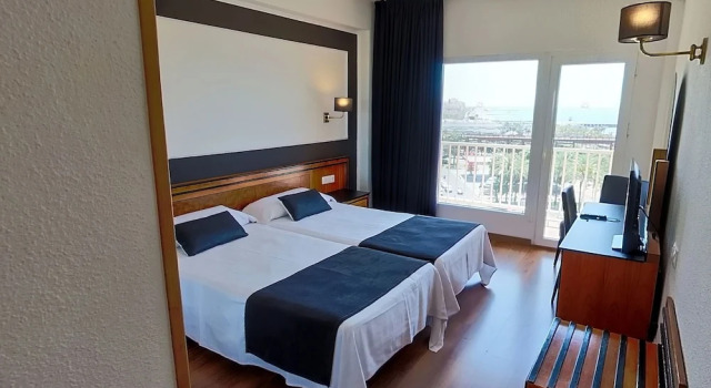 Двухместный номер Standard с видом на море Ohtels Gran Hotel Almeria