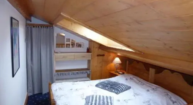 Apartment Bien decoré duplex / mezzanine avec balcon
