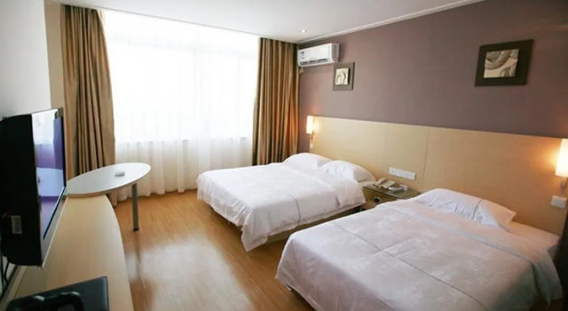Hai'anxian Holiday Hotel, Book Hotel Hoteller i Yinhai med parkering, Parkering