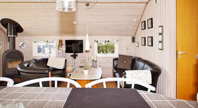 Peaceful Holiday Home in Hemmet Denmark With Terrace, Prenota Hotel Hemmet 
