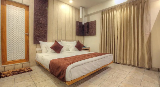 Номер Deluxe Scenaria Hotel - Navrangpura, Ahmedabad