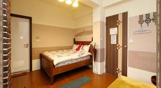 Номер Superior Yellow Cat B&B