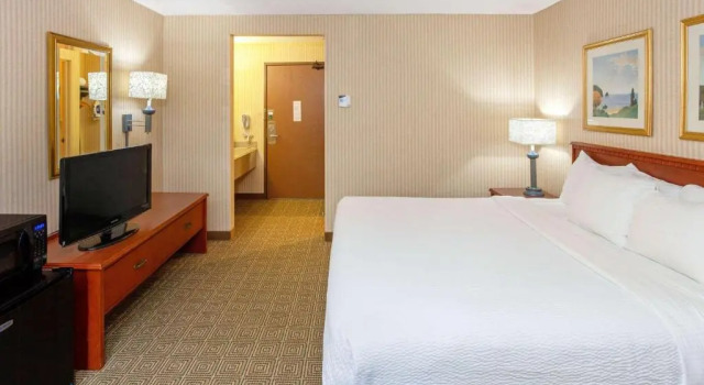 Номер Standard La Quinta by Wyndham Stevens Point