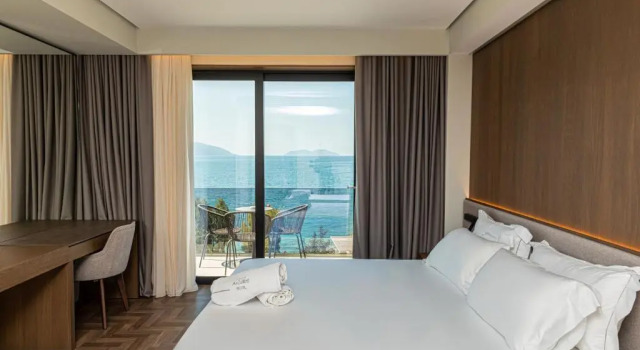 Номер Superior Mazarine Hotel