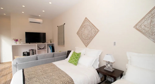 Okinawa Green Lodge