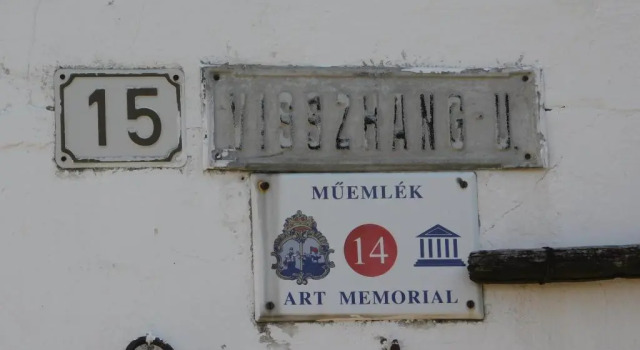 Коттедж c 1 комнатой Babamúzeum apartman