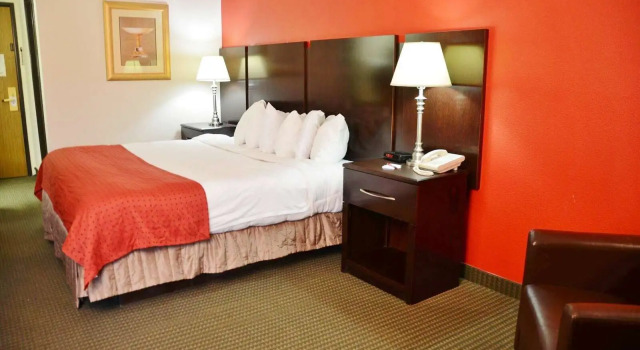 Номер Standard Country Hearth Inn & Suites - Kenton