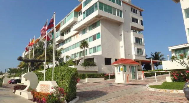 Suites Brisas Cancun