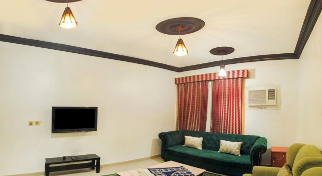 OYO 583 Al Anbar Palace, Buchen Sie Hotel Provinz Riad Provinz Riad