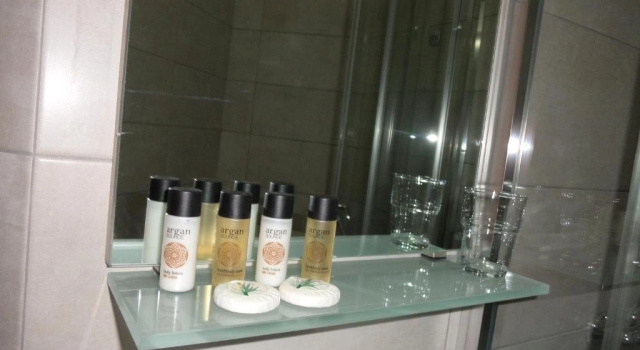 Одноместный номер Standard с балконом Galini Hotel