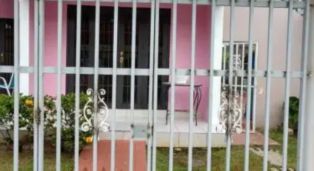 Estudio En Bairoa, Book Hotel Hotels in Caguas with Parking, Parking