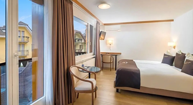 Двухместный номер Standard с видом на улицу Seehotel Pilatus