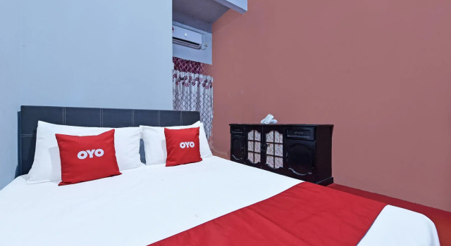 Люкс Superior Capital O 90664 Rabi Hotel
