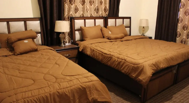 Трёхместный номер Classic Petra Rest Home