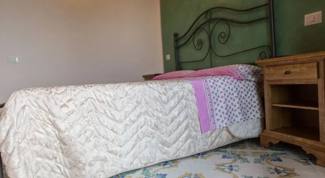 Rianna Rooms & Breakfast, Забронировать Отель Отели Скал с парковкой, Парковка