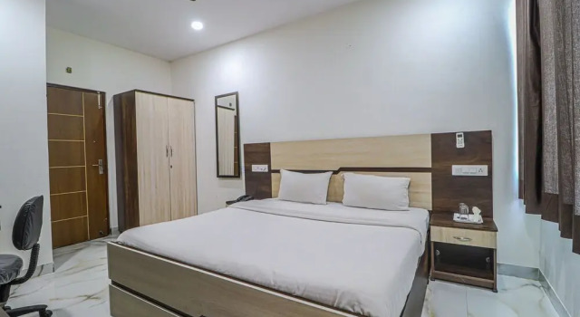 Номер Premium Fabhotel Casa