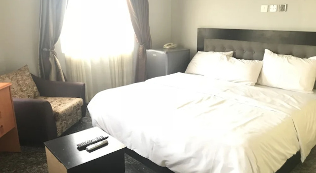 Двухместный номер Standard Pentagon Luxury Suites Enugu