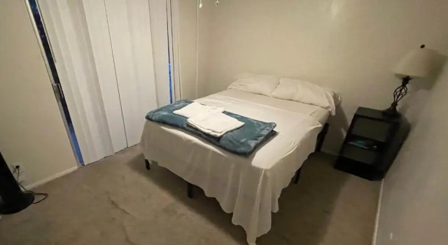Private Queen bedroom Shared Apartment in Kona near shoreline town, Забронировать Апартаменты/квартира Апартаменты Каилуа-Кона, Апартаменты/квартира