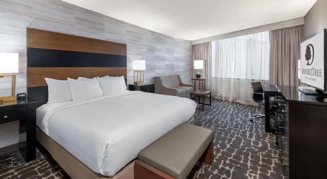 Двухместный номер Standard DoubleTree by Hilton Hotel Denver - Aurora