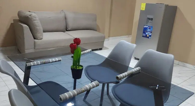 Апартаменты Comfort Milos Hostel