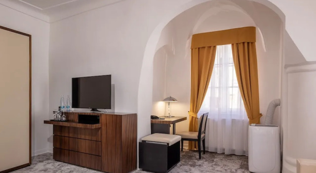Полулюкс Bellevue Diamond