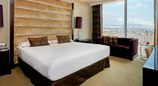 Двухместный номер с видом на город Hyatt Regency Barcelona Tower