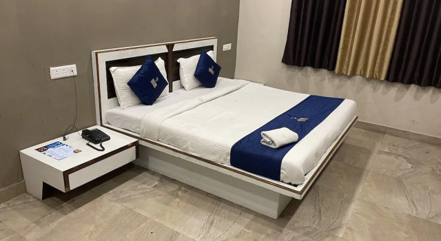 Edge Hotel Raipur, Забронировать Отель Отели штата Махараштры с завтраком, Завтраки