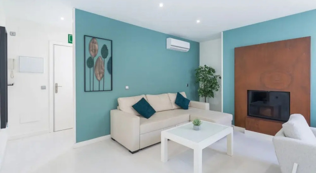 Отель limehome Madrid Calle de la Paloma