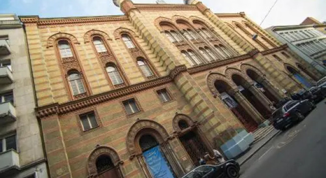 Rumbach Holiday, Забронировать Отель Будапешт 