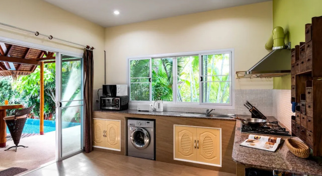 Семейный коттедж Chaba Pool Villa Private Tropical Villa With Pool