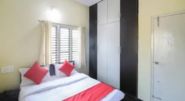 Apple Trees Inn by OYO, Rezervovat Hotel Maisúr Bangalore