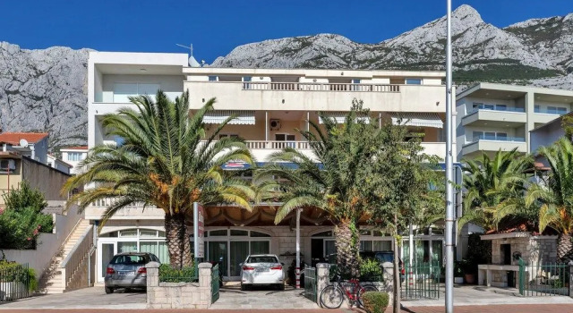 Apartments Dany, Rezerwuj Apartament Hotele w Split-Dalmatia County z parkingiem, Parking