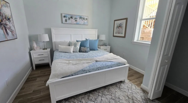 Коттедж Reel 'em Inn - Oak St 3 Bedroom Home by RedAwning