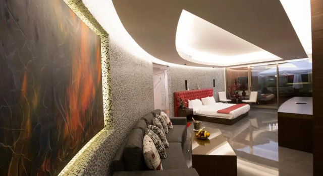 Люкс с видом на сад Hotel Xperience