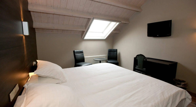Best Western Flanders Lodge, Rezerwuj Hotel Ypres 