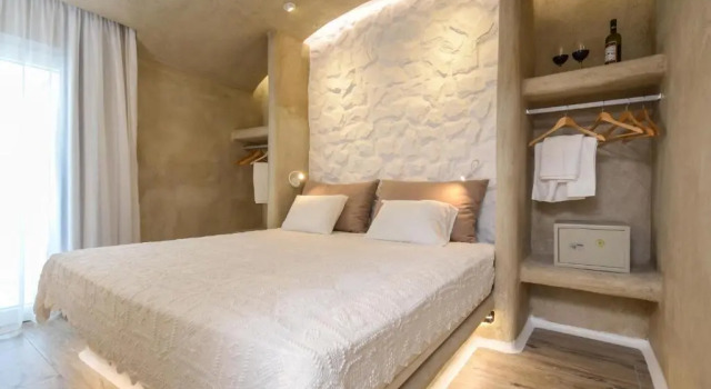 Полулюкс Villa Adriana Hotel