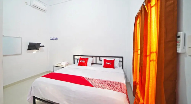 Номер Deluxe OYO 90618 Hanania House Syariah